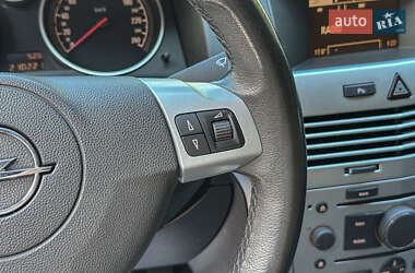 Универсал Opel Astra 2009 в 