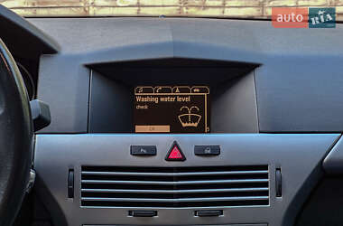 Универсал Opel Astra 2009 в 