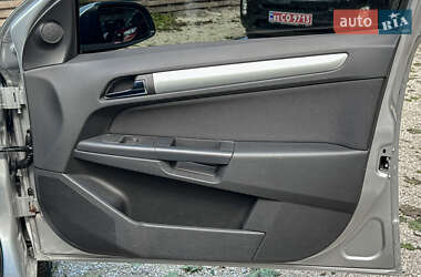 Универсал Opel Astra 2009 в 