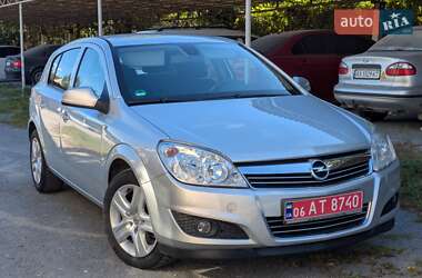 Хетчбек Opel Astra 2009 в Звягелі