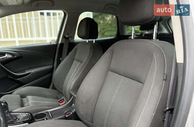 Универсал Opel Astra 2014 в 