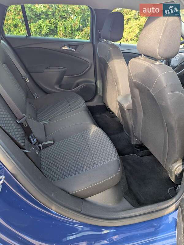 Универсал Opel Astra 2019 в Ковеле