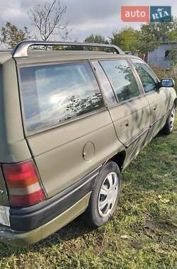 Универсал Opel Astra 1999 в 