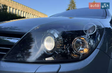 Хэтчбек Opel Astra 2008 в 