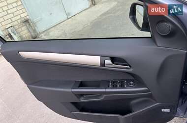 Универсал Opel Astra 2008 в 
