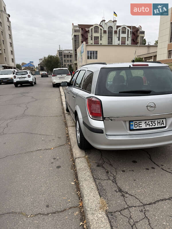 Универсал Opel Astra 2004 в Николаеве фото 16 Универсал Opel Astra 2004 в Николаеве