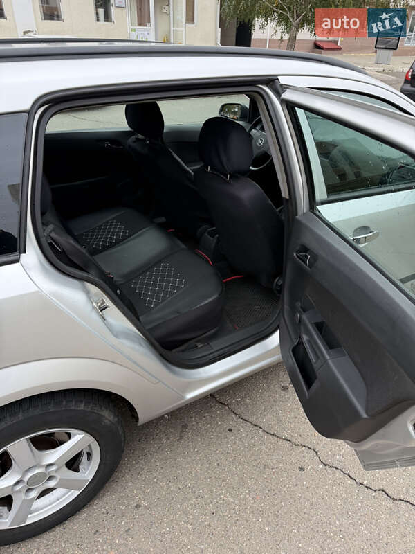 Универсал Opel Astra 2004 в Николаеве фото 20 Универсал Opel Astra 2004 в Николаеве