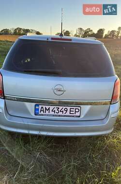 Универсал Opel Astra 2009 в 