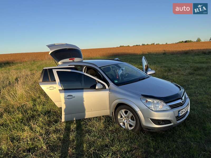 Універсал Opel Astra 2009 в Звягелі фото 19 Універсал Opel Astra 2009 в Звягелі