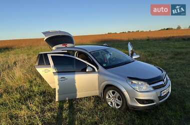 Универсал Opel Astra 2009 в 