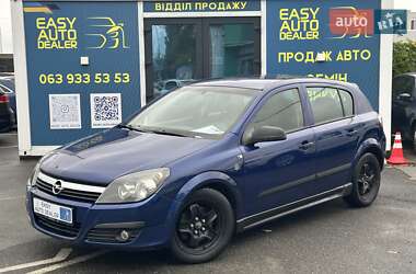 Хэтчбек Opel Astra 2006 в Киеве