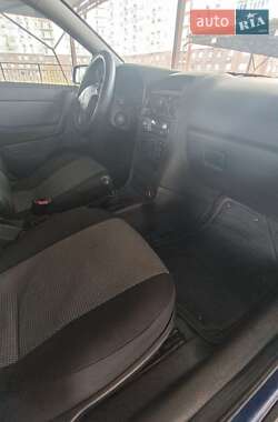 Седан Opel Astra 2007 в 