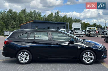 Универсал Opel Astra 2019 в 