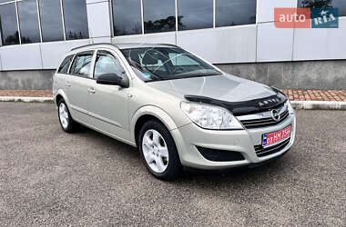 Универсал Opel Astra 2007 в 