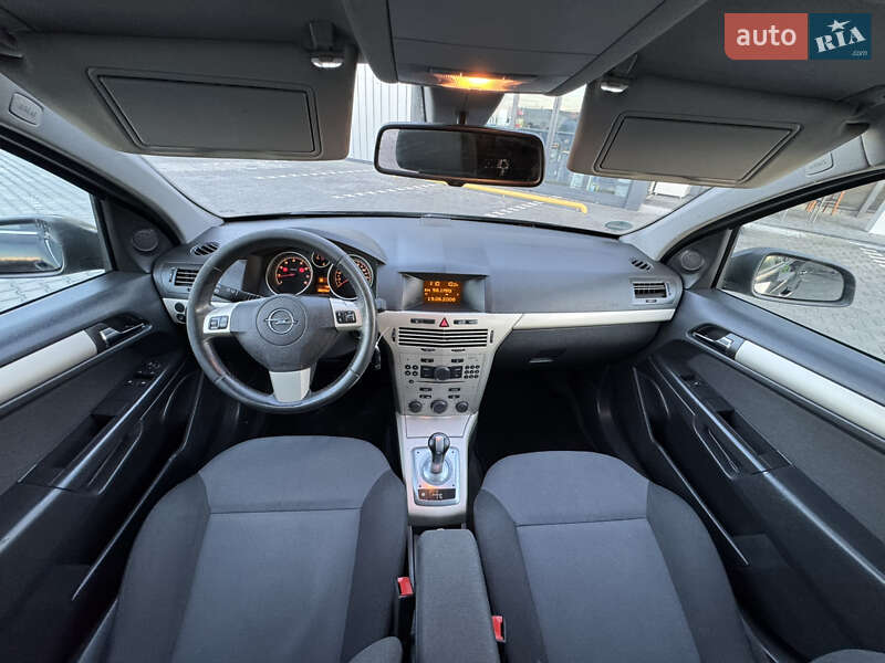 Универсал Opel Astra 2008 в Владимире фото 2 Универсал Opel Astra 2008 в Владимире