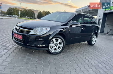 Универсал Opel Astra 2008 в Владимире