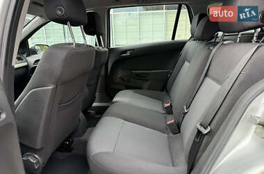 Универсал Opel Astra 2007 в 