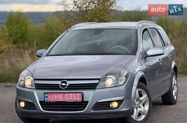 Универсал Opel Astra 2005 в 