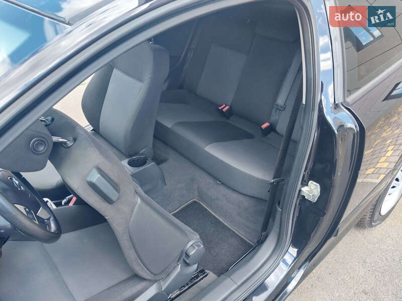 Хэтчбек Opel Astra 2008 в Кривом Роге