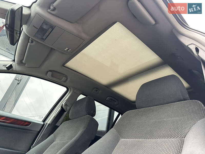 Универсал Opel Astra 2005 в Харькове