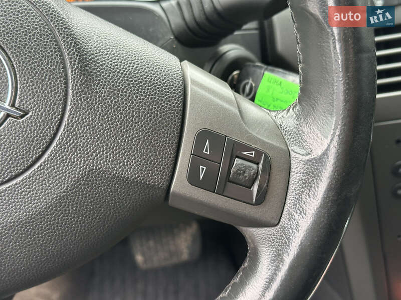 Универсал Opel Astra 2005 в Харькове