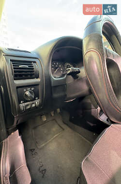 Седан Opel Astra 2006 в 