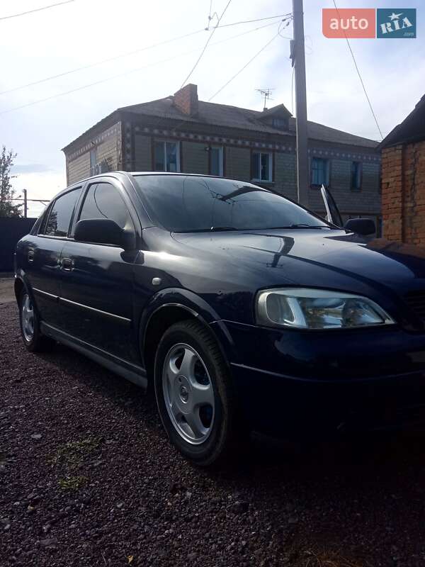 Хэтчбек Opel Astra 2004 в Любаре фото Хэтчбек Opel Astra 2004 в Любаре