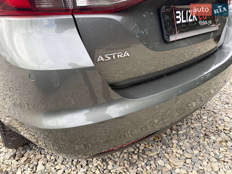 Универсал Opel Astra 2017 в Коломые