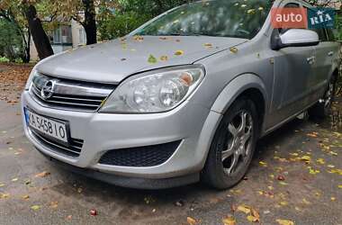 Универсал Opel Astra 2008 в Киеве