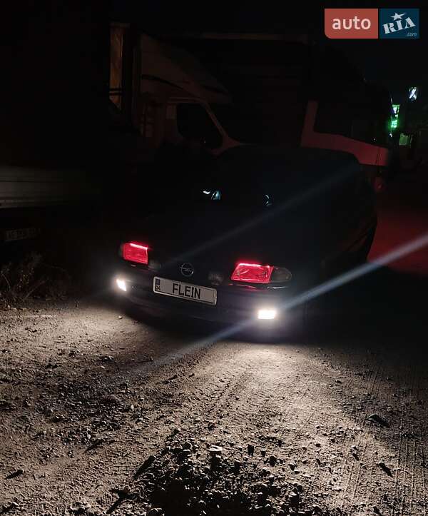 Седан Opel Astra 1998 в Днепре фото 4 Седан Opel Astra 1998 в Днепре