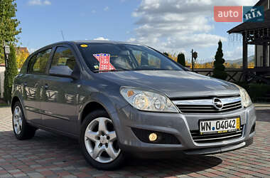 Хетчбек Opel Astra 2007 в Чернівцях
