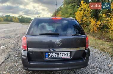 Універсал Opel Astra 2010 в  фото 11 Універсал Opel Astra 2010 в