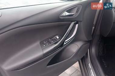 Универсал Opel Astra 2017 в 