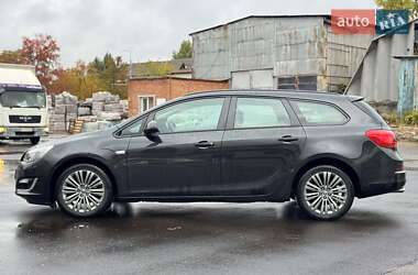 Универсал Opel Astra 2013 в 