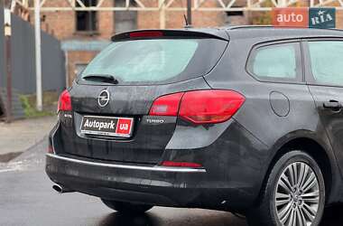 Универсал Opel Astra 2013 в 