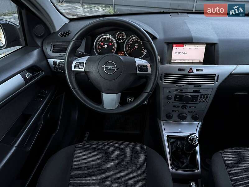 Универсал Opel Astra 2009 в Черкассах фото 36 Универсал Opel Astra 2009 в Черкассах