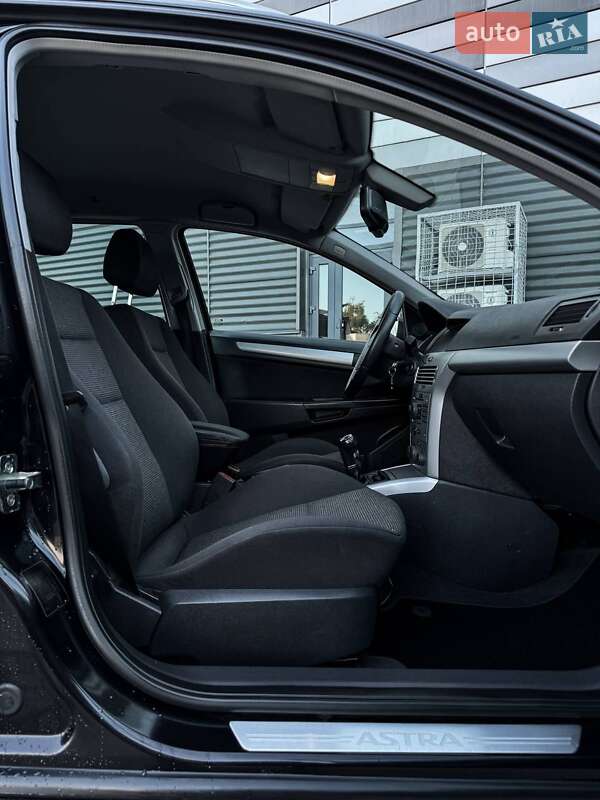 Универсал Opel Astra 2009 в Черкассах фото 44 Универсал Opel Astra 2009 в Черкассах