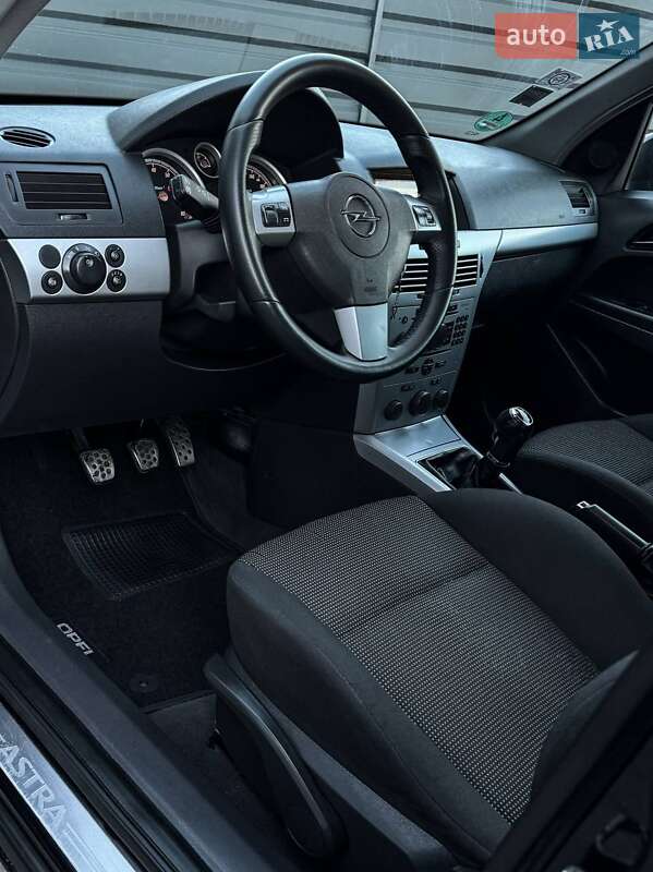 Универсал Opel Astra 2009 в Черкассах фото 56 Универсал Opel Astra 2009 в Черкассах
