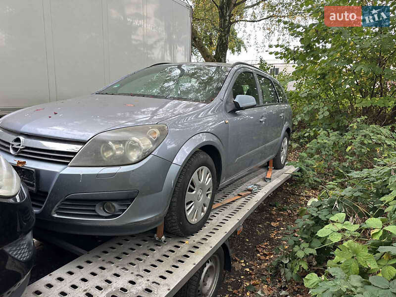 Универсал Opel Astra 2006 в Луцке