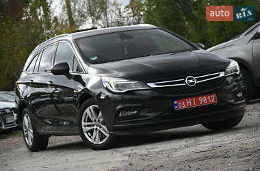 Универсал Opel Astra 2016 в Бердичеве