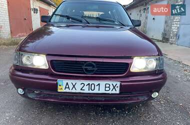Универсал Opel Astra 1993 в Харькове