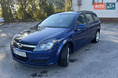 Универсал Opel Astra 2005 в  фото 11 Универсал Opel Astra 2005 в
