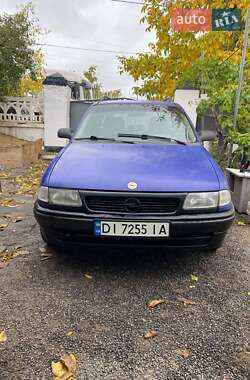 Універсал Opel Astra 1997 в Вознесенську