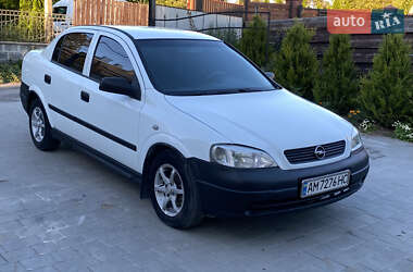 Седан Opel Astra 2000 в Збаражі