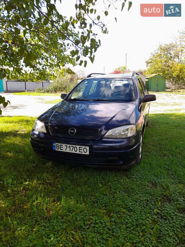 Универсал Opel Astra 2000 в Вознесенске