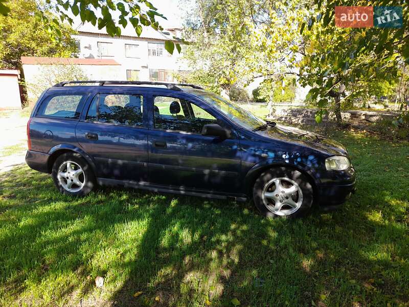Универсал Opel Astra 2000 в Вознесенске