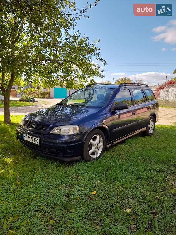 Универсал Opel Astra 2000 в Вознесенске
