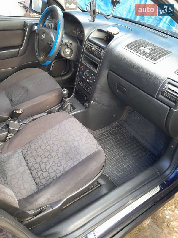 Универсал Opel Astra 2000 в Вознесенске
