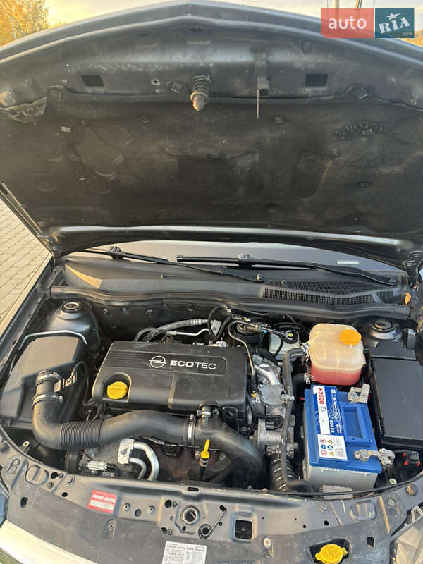 Универсал Opel Astra 2010 в Костополе фото 6 Универсал Opel Astra 2010 в Костополе