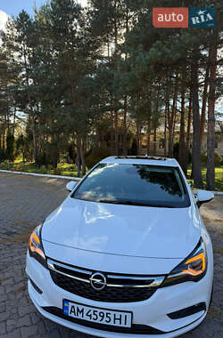 Хэтчбек Opel Astra 2017 в 